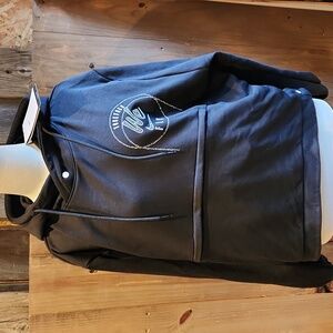 Nike basketball hoodie